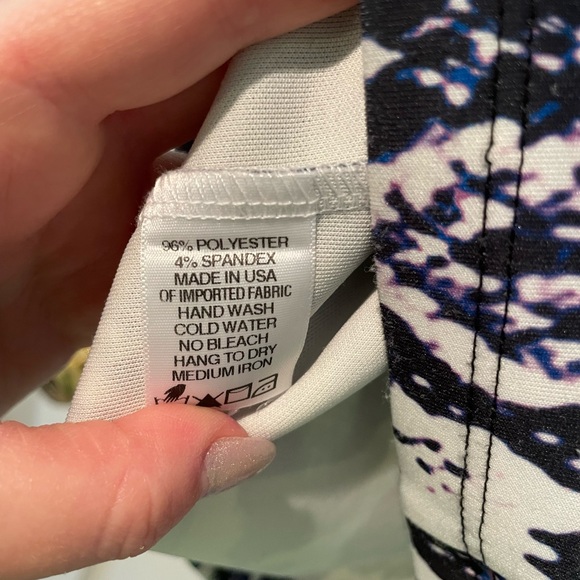 Multicolor Bodycon Minidress - Picture 3 of 4